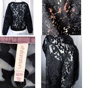 Xhilaration Sheer Lace Long Sleeve Pullover Top